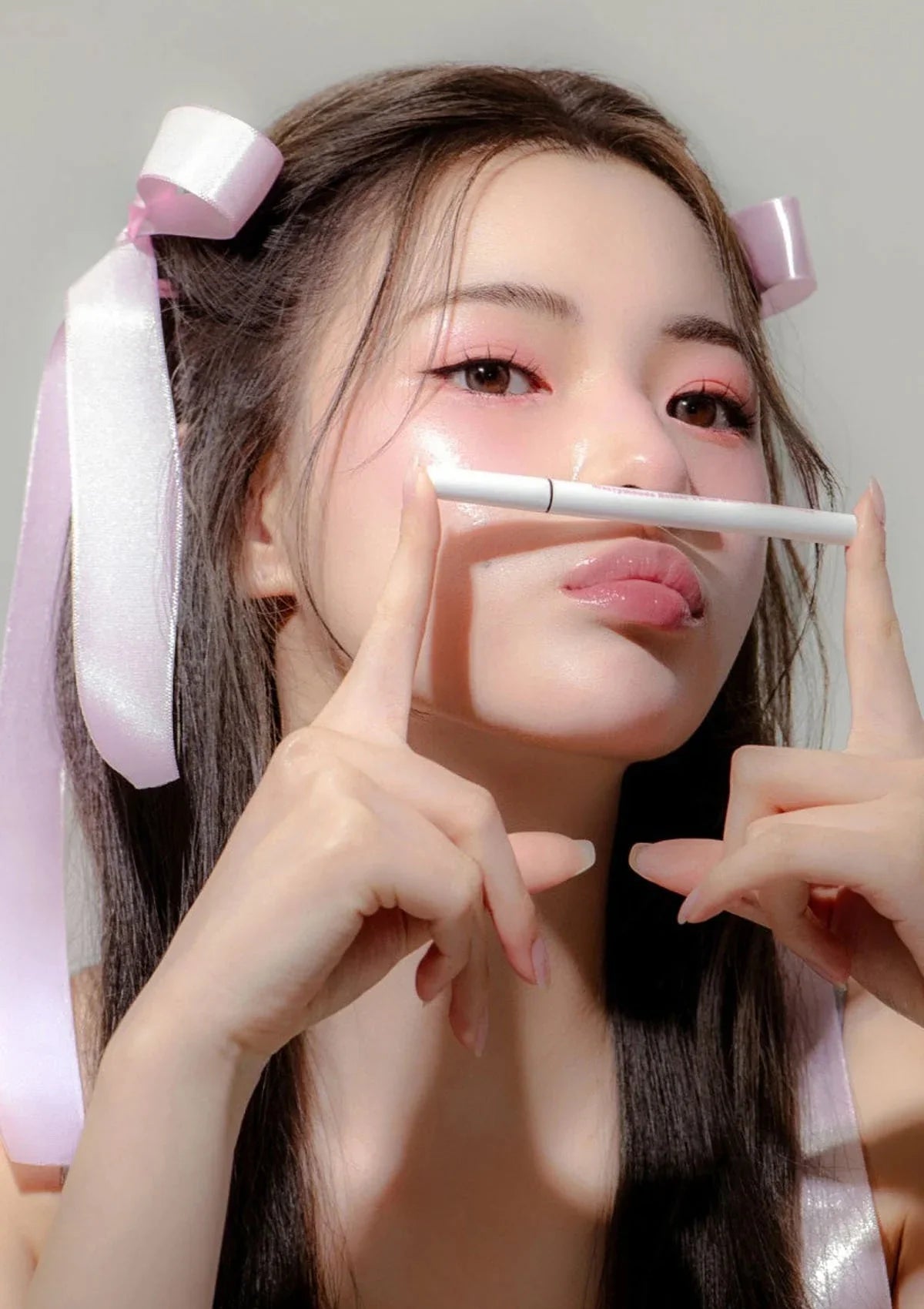 MERRYMONDE [MERRYMONDE] Better Twim Glitter Pen Eyeliner 0.5g - Image 2